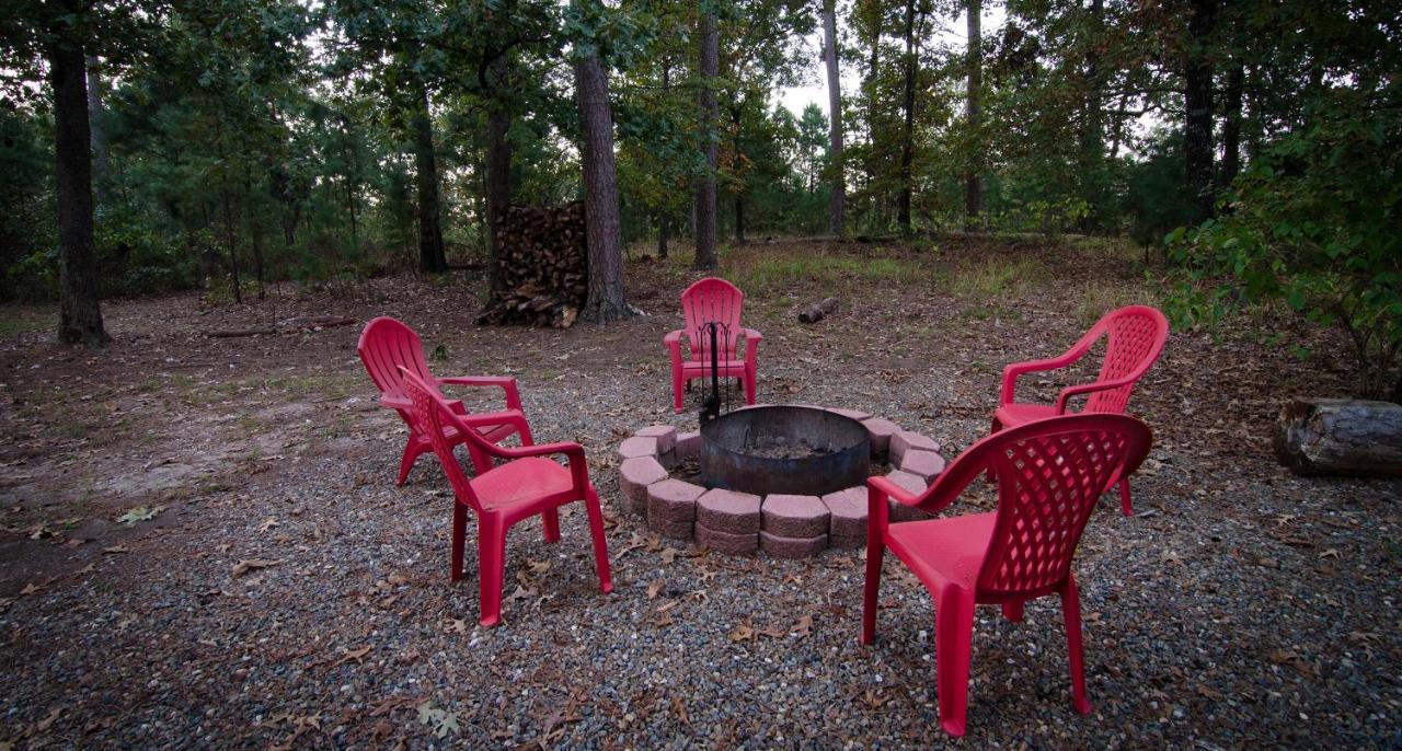 Shine On Harvest Moon W Bbq Villa Broken Bow Esterno foto